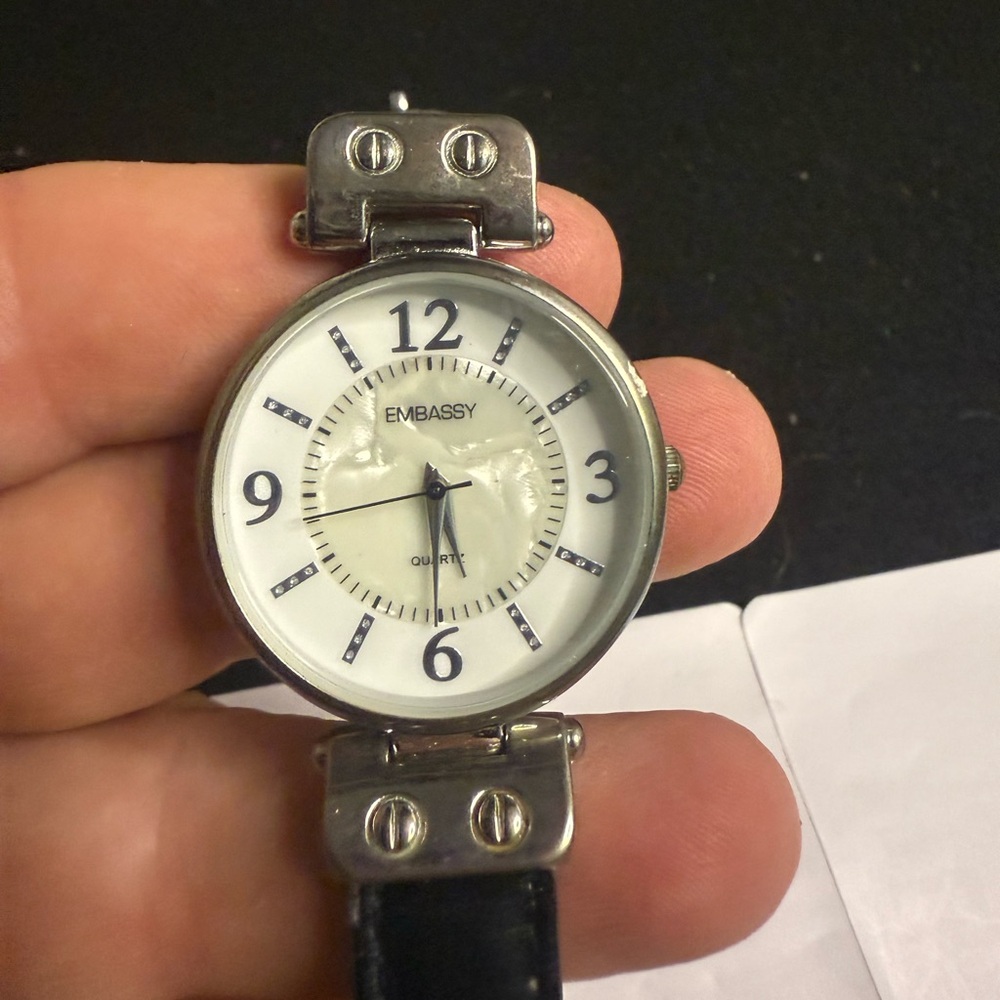 Bass Silver and Black Smartwatch